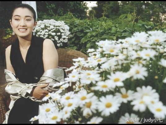 巩俐主演大红灯笼高高挂9集,巩俐大红灯笼高高挂电影