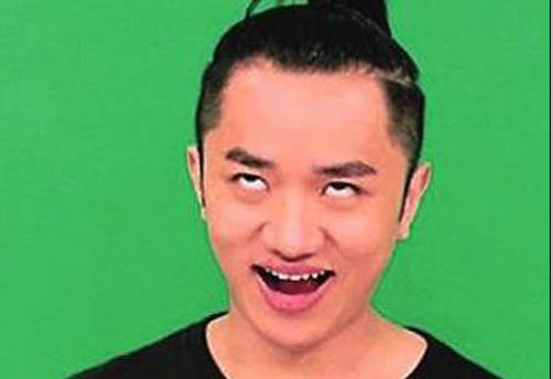 他们长的虽然不如小鲜肉，可却比他们强百倍