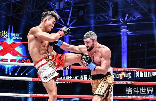 山东硬汉铁拳,重拳出击泰森