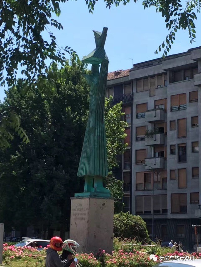 亚欧自驾之旅第60-61天｜在圣托里尼，看日落爱琴海