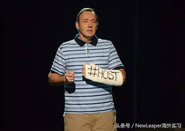 第76届托尼奖颁奖典礼,托尼奖红毯彩虹玫瑰墙