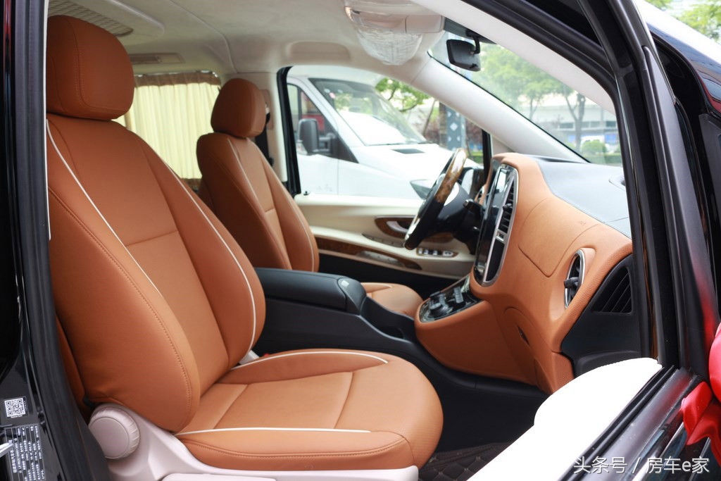 奔驰威霆7座商务车二手车多少钱,中高端奔驰威霆二手车