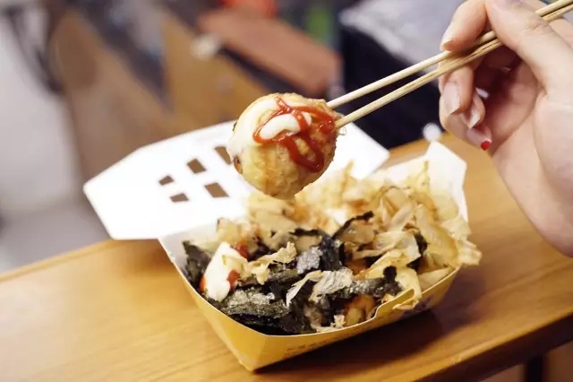 做40份章鱼小丸子能赚多少钱,如何增加章鱼小丸子店的收入