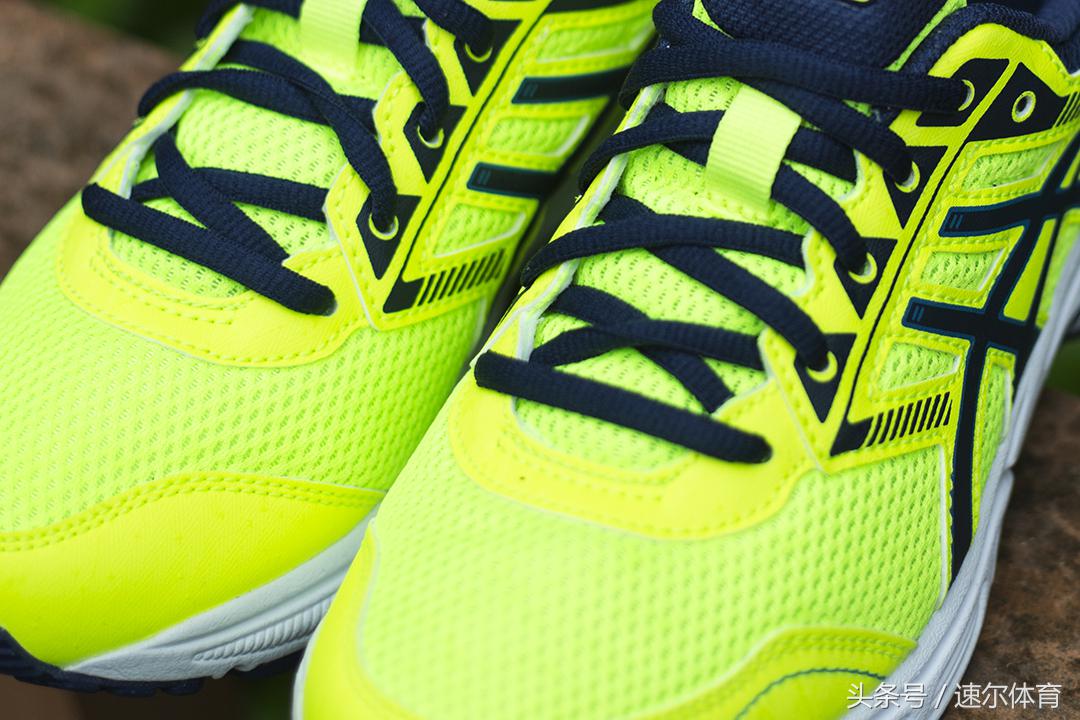 软妹跑步,软妹鞋子运动鞋耐克