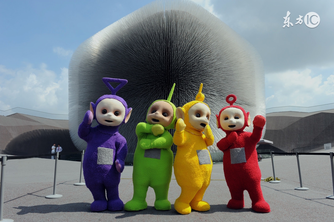 SANGEAN山进U4，被这个霸气的肌肉音响脸折服了，广场舞外放神器