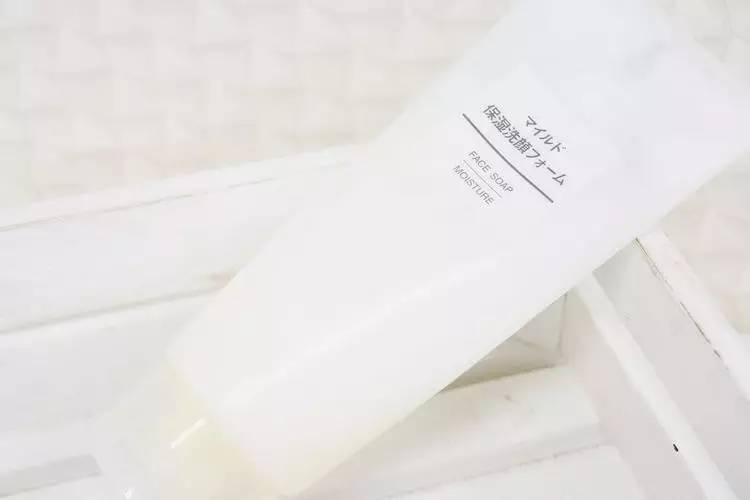 谁再问你哪款洗面奶好用，你就把这条内容丢给TA！