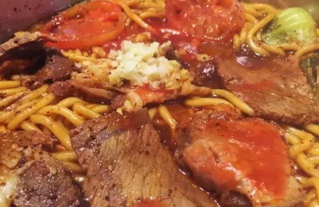 不管你愿不愿意，这10家焖锅都铺面而来了！