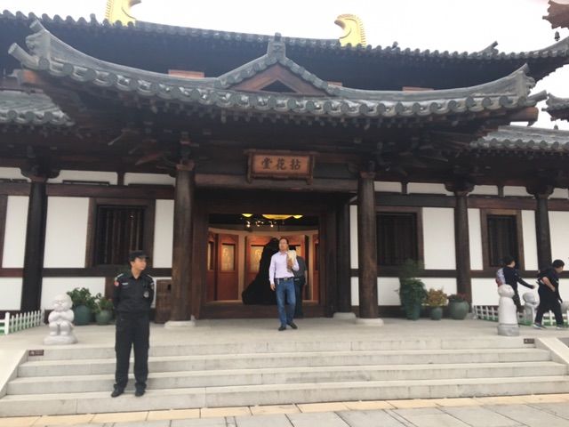 拈花湾的美景句子,拈花湾的景色