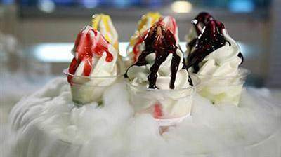 冒烟冰淇淋液氮桶,冒烟液氮冰淇淋的做法