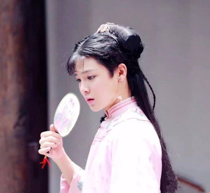 看八卦明星热门视频,马天宇鹿晗穿女装