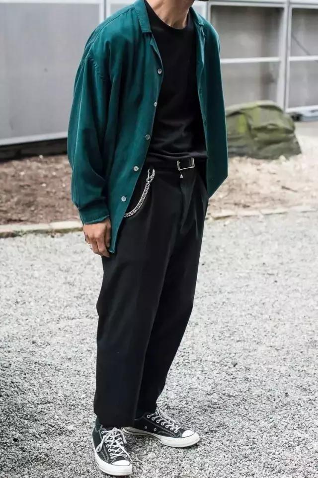 夏天穿长裤不热吗,夏天穿长裤不觉得热