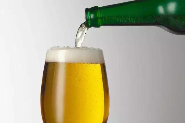 孕早期喝葡萄酒有什么影响,孕妈喝葡萄酒