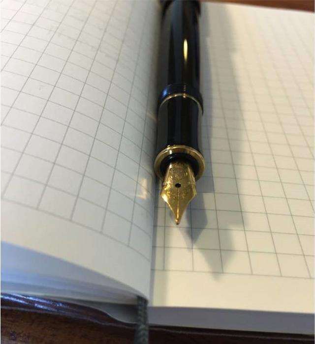 一支钢笔练字,值得种草的钢笔