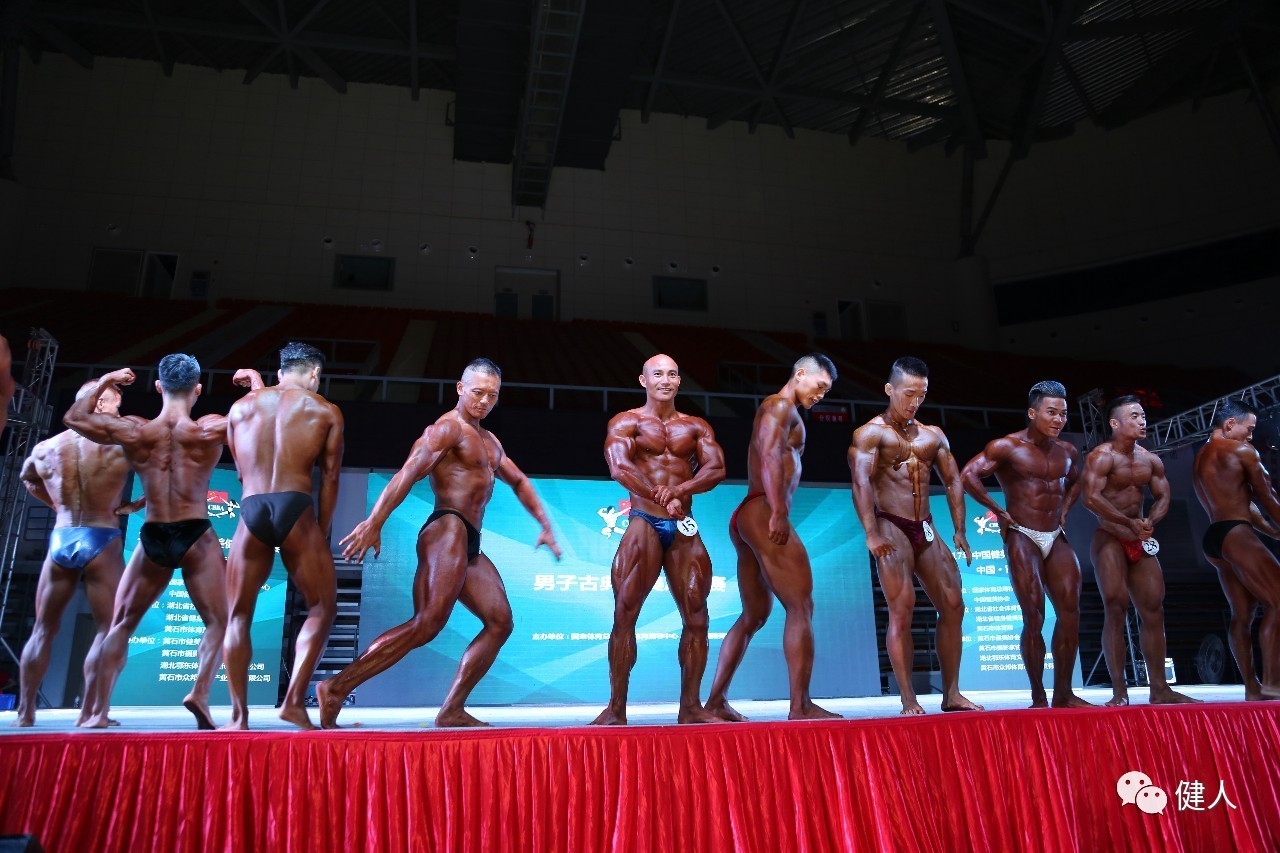 黄石圆满颁奖,黄石锦标赛颁奖