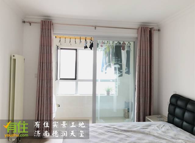 这对80后小夫妻,把家打造的甜蜜又温馨