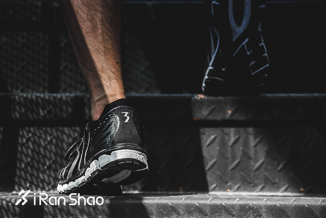 361科技跑鞋都有哪些特点,跑步和日常都能穿的361跑鞋