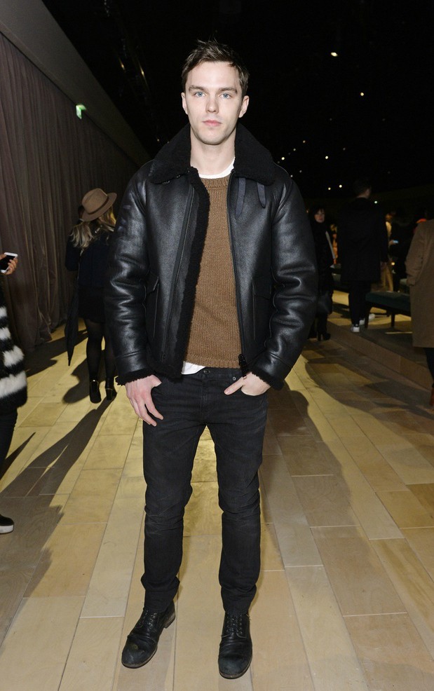 burberry最新时尚单品,burberry新季迷惑时尚单品