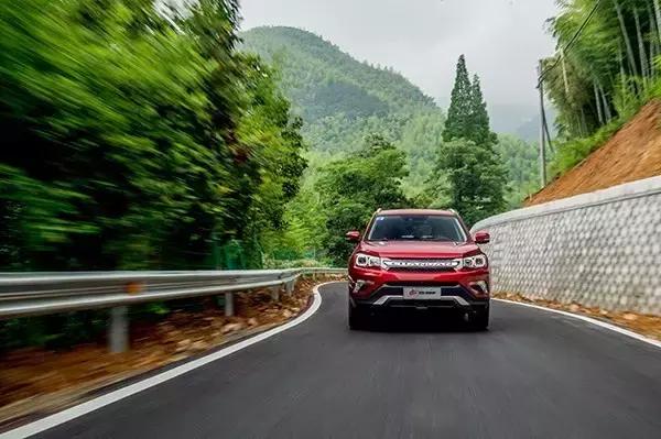 长安cs75尚酷版锋享型试驾,17款长安cs751.5t尚酷型油耗怎样