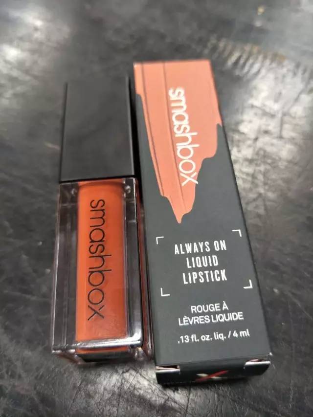 入手了这些妖艳*货贱**后，我彻底掉进了欧美彩妆坑（上）！