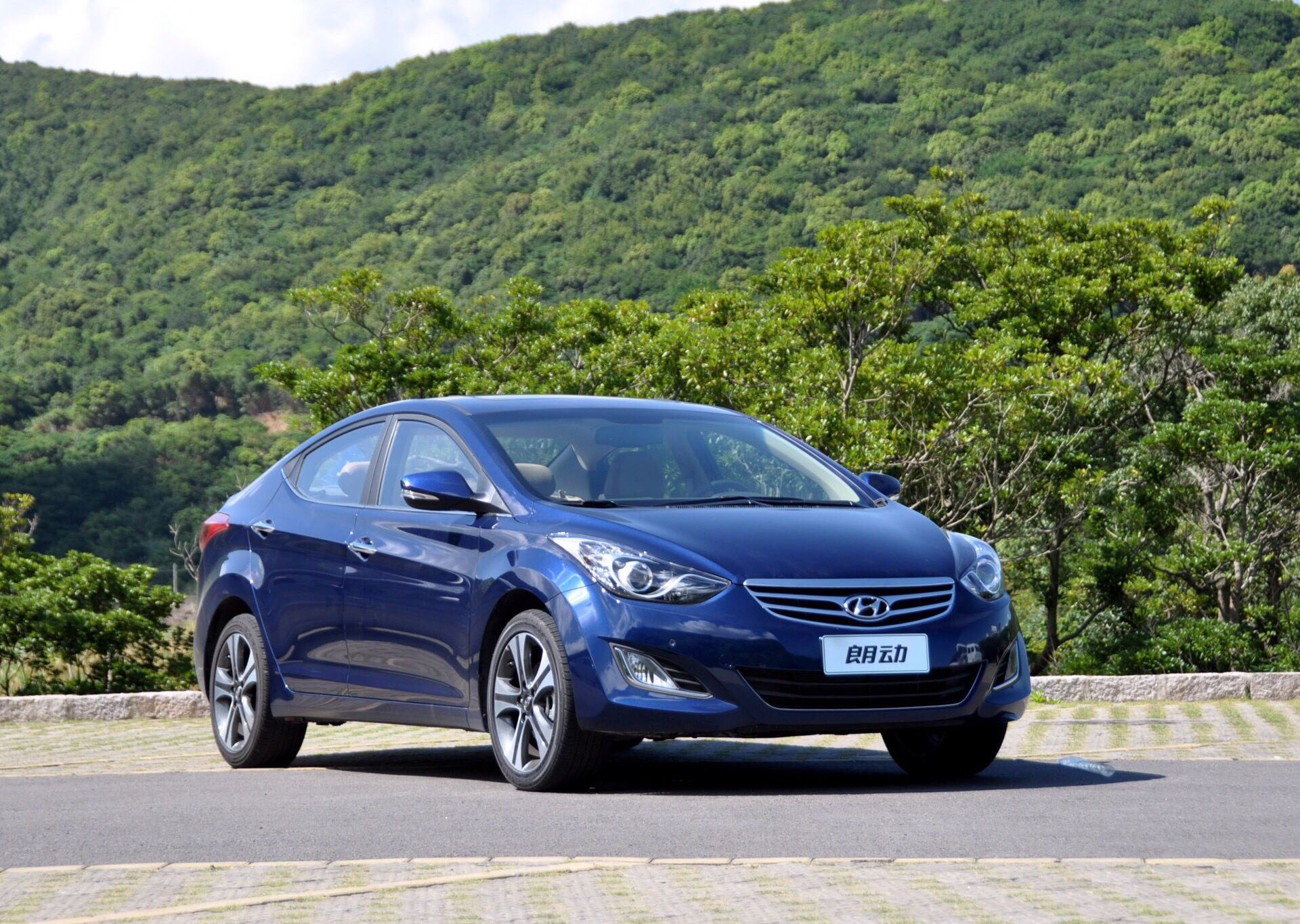 现代韩系车多少钱,韩系车现在价格行情