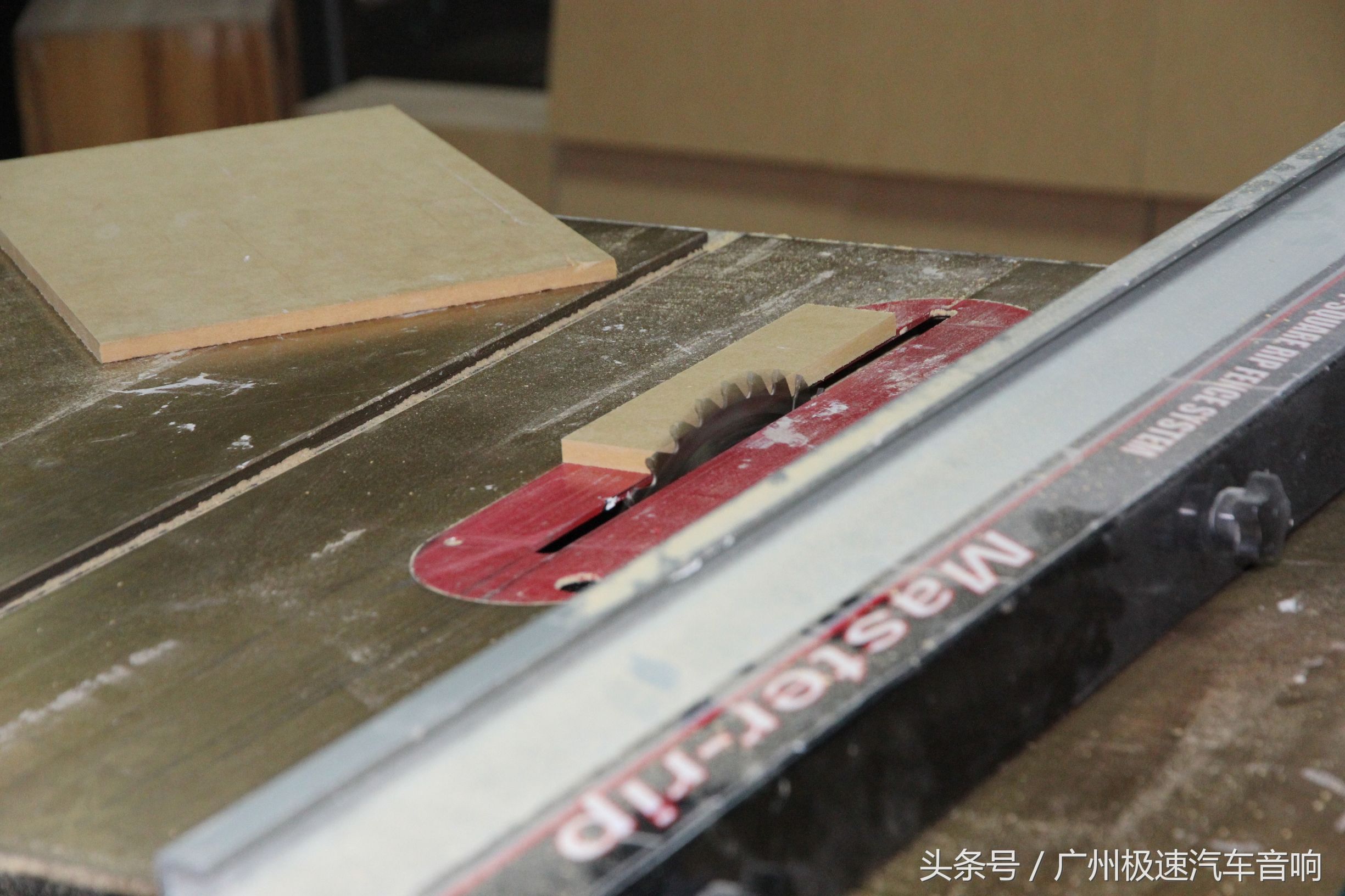 大众途观改音响,老途观更换2万元的音响