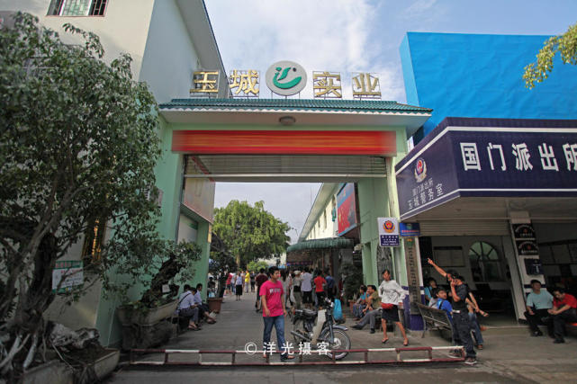 芒市最大玉石交易市场,瑞丽都有哪三大玉器市场