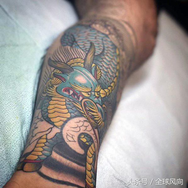 麒麟上云纹身图片大全,麒麟的纹身图案大全