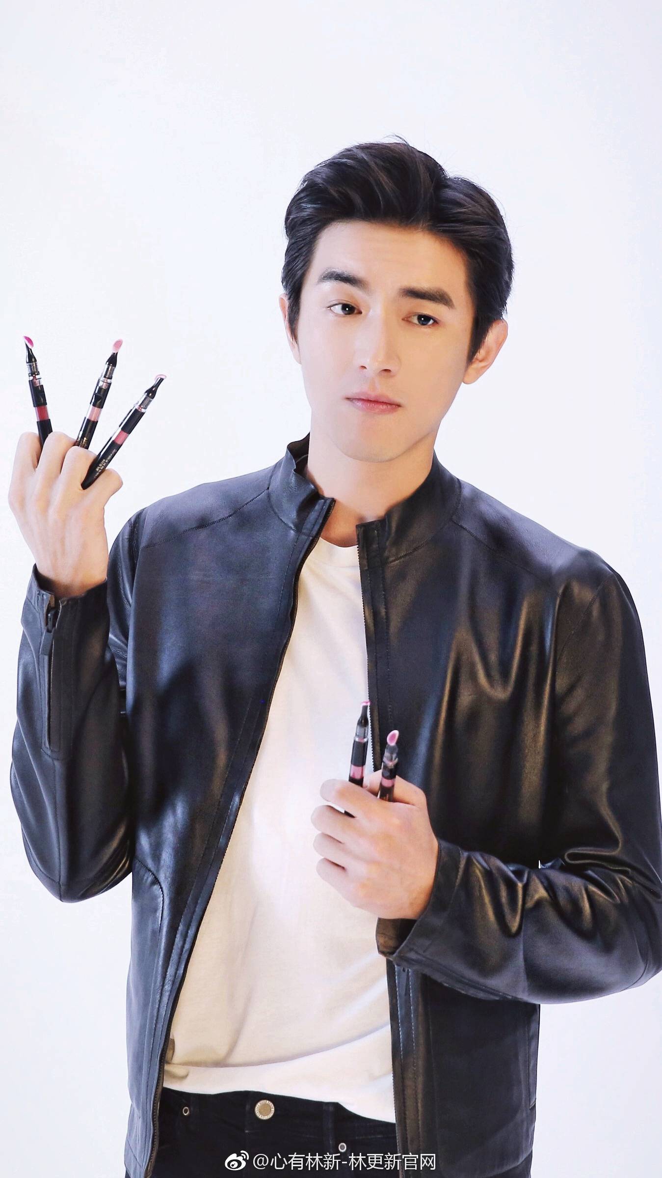 林更新说口红便宜截图,林更新口红不是随便买吗