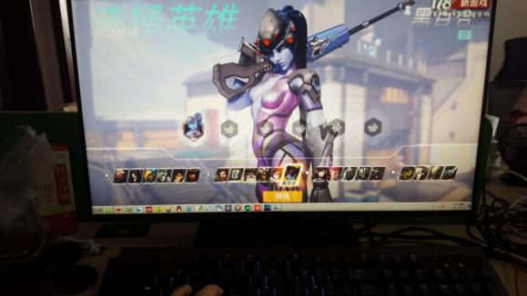 雷蛇黑寡妇蜘蛛v2幻彩版键盘测评,雷蛇黑寡妇幻彩版v2怎么连接雷云