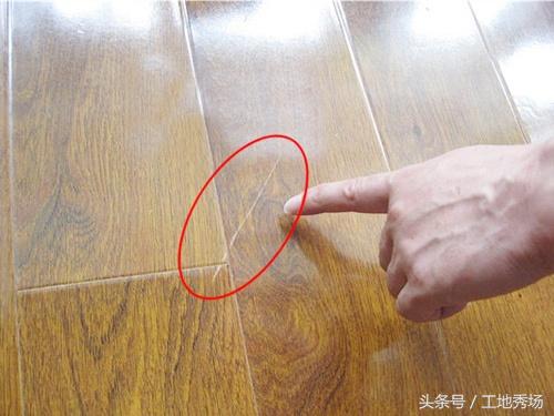 新房子的墙被小孩踩弄脏了怎么办,新房没多久墙面就被小孩子弄脏了