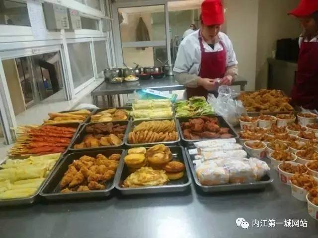 想穿校服,内江六中校服