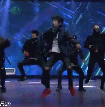 荷尔蒙和易烊千玺,易烊千玺野性荷尔蒙视频