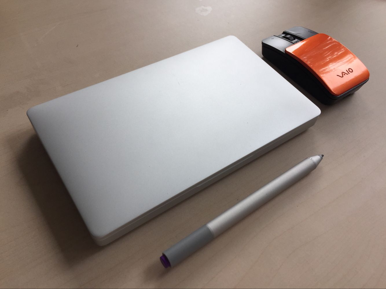 有人说7寸铝合金小本设计愚蠢?数十名网友集体狂怼!