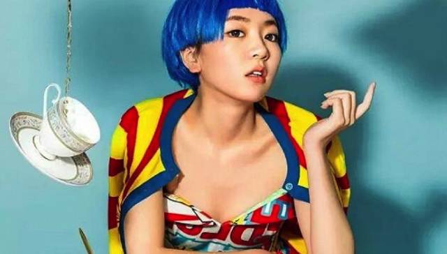 王凯歆朋友圈做微商仅1日账号遭封，创业是如何毁掉一个18岁少女的