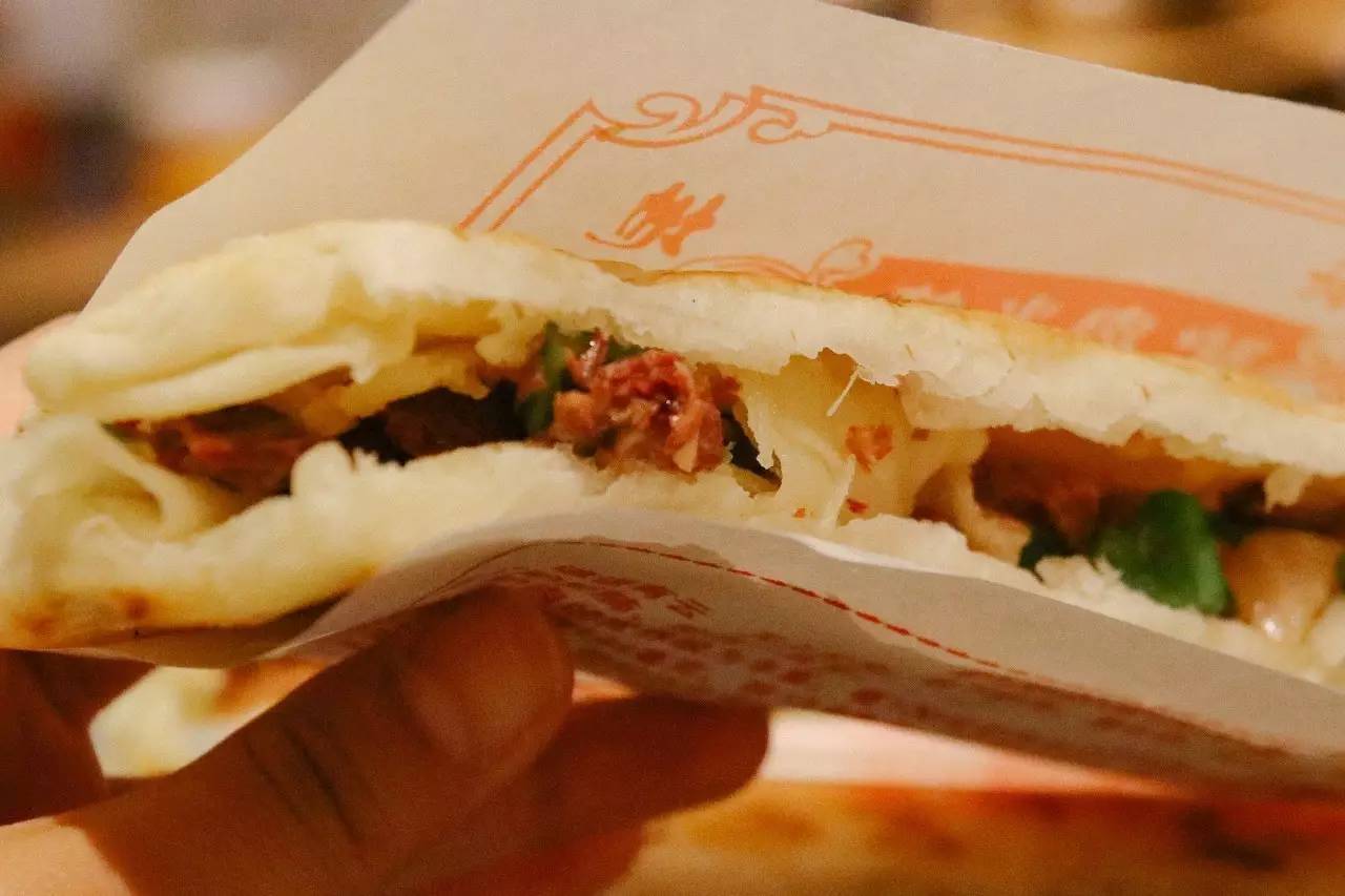 最吸引人的美食一条街推荐,7条吃货必打卡的美食街