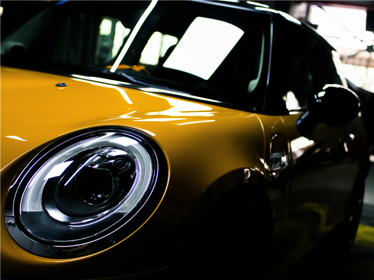 一辆小MINI的“逆改装”过程，和两年拍不到沪牌引发的伤不起事件