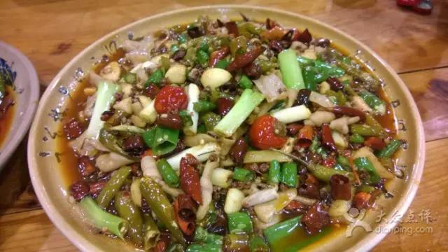 重庆这些人气爆棚却经济实惠的美食，你吃过几个？超全整理赶紧收