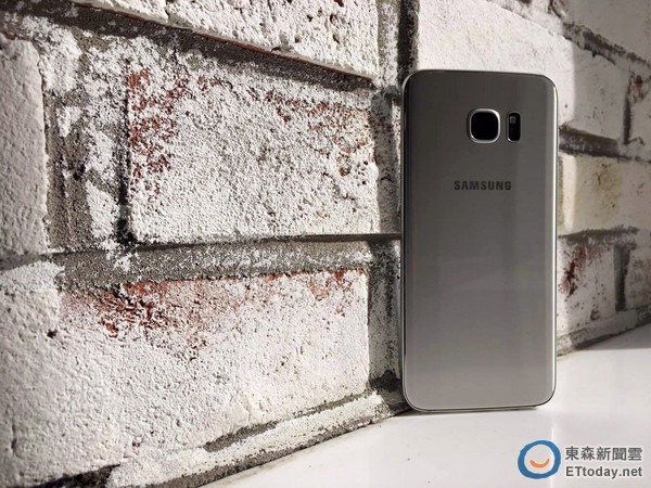 SamsungGalaxyS7edge体验：高效、极美