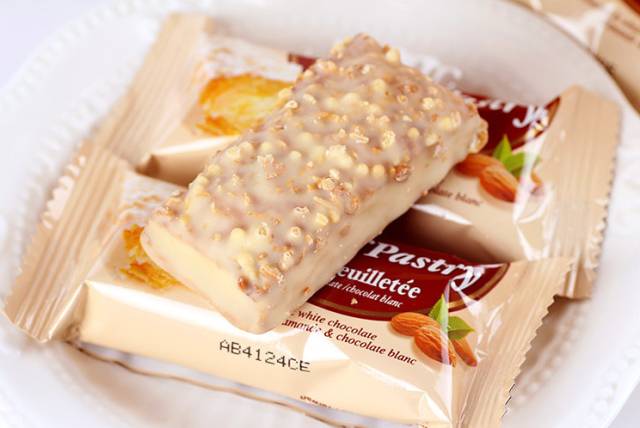 办公室必备的小零食攻略 (办公室零食10大必买攻略)