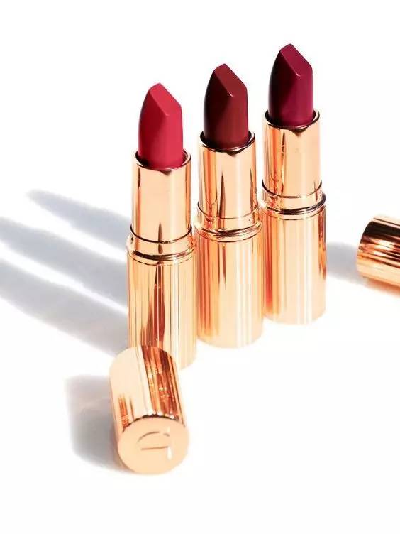 周一综合症？这些高颜值化妆品一扫你的沉闷心情！