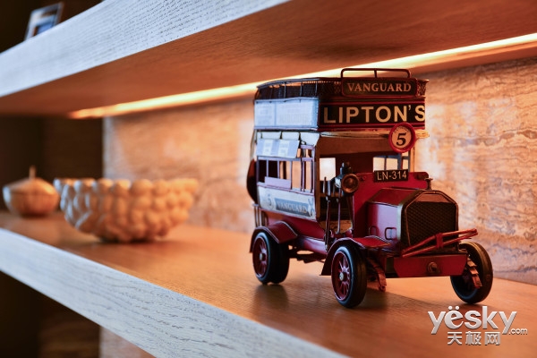 尼康d7500比d7100画质提升多少,尼康d7500和佳能90d哪个值得入手