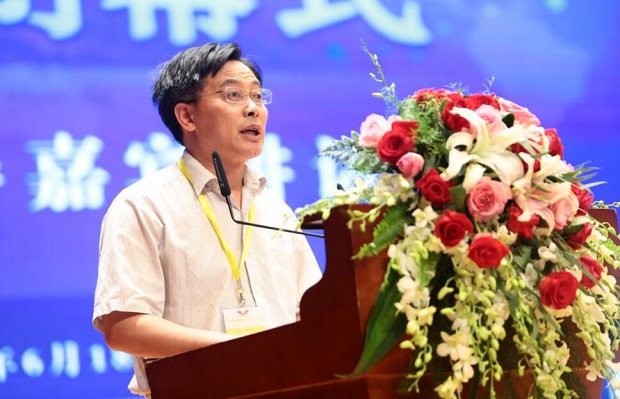 闭幕了大学生创业节-万守杰：再见518