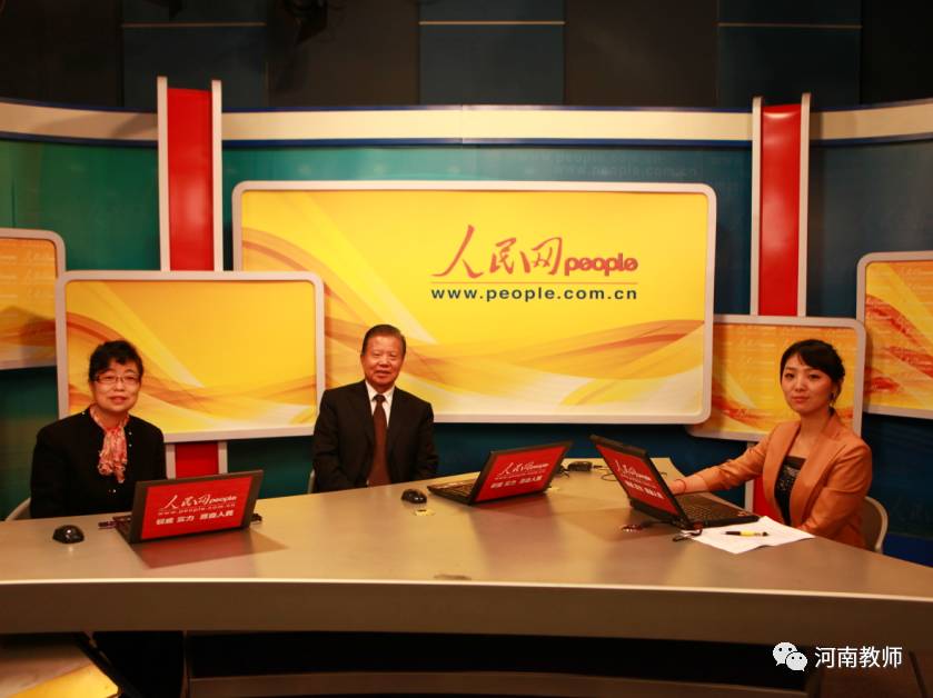 弦断,歌停,曲犹在……她的离去,震惊了整个河南教育界;她的微光,照亮了教育改革的一片天!