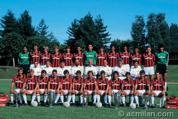 ac米兰荷兰三剑客进球集锦,荷兰三剑客时期的米兰的主教练