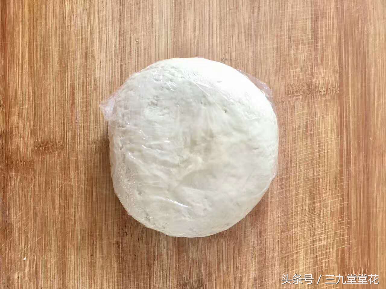 油泼面具体怎么做,油泼面到底过不过水