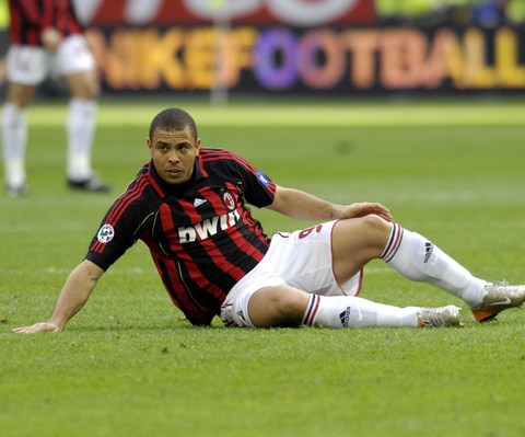 外星人罗纳尔多的巅峰时刻,外星人罗纳尔多十大进球