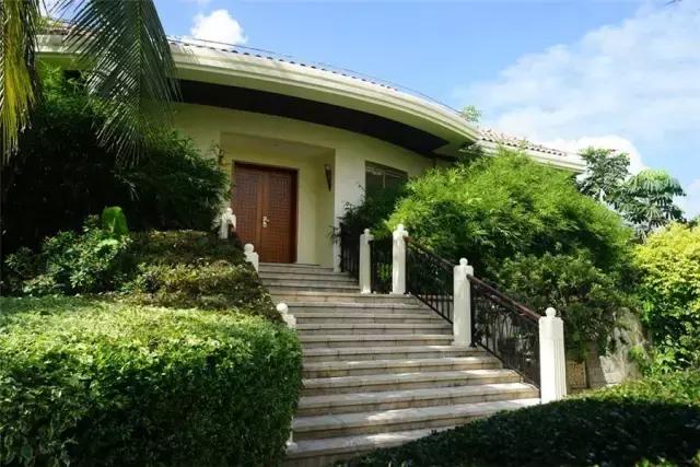 三亚亚龙湾有专属海滩酒店,中国最美丽的亚龙湾