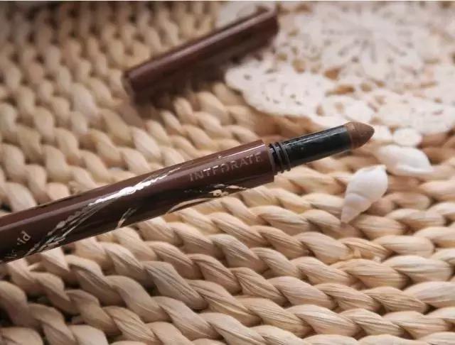 三种方法教你画出自然眉毛,教你画出自然又好看的眉毛和眼线