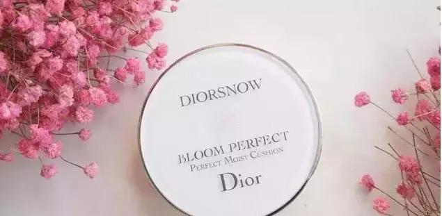 气垫推荐公认好用第一名ysl,平民气垫推荐堪比ysl