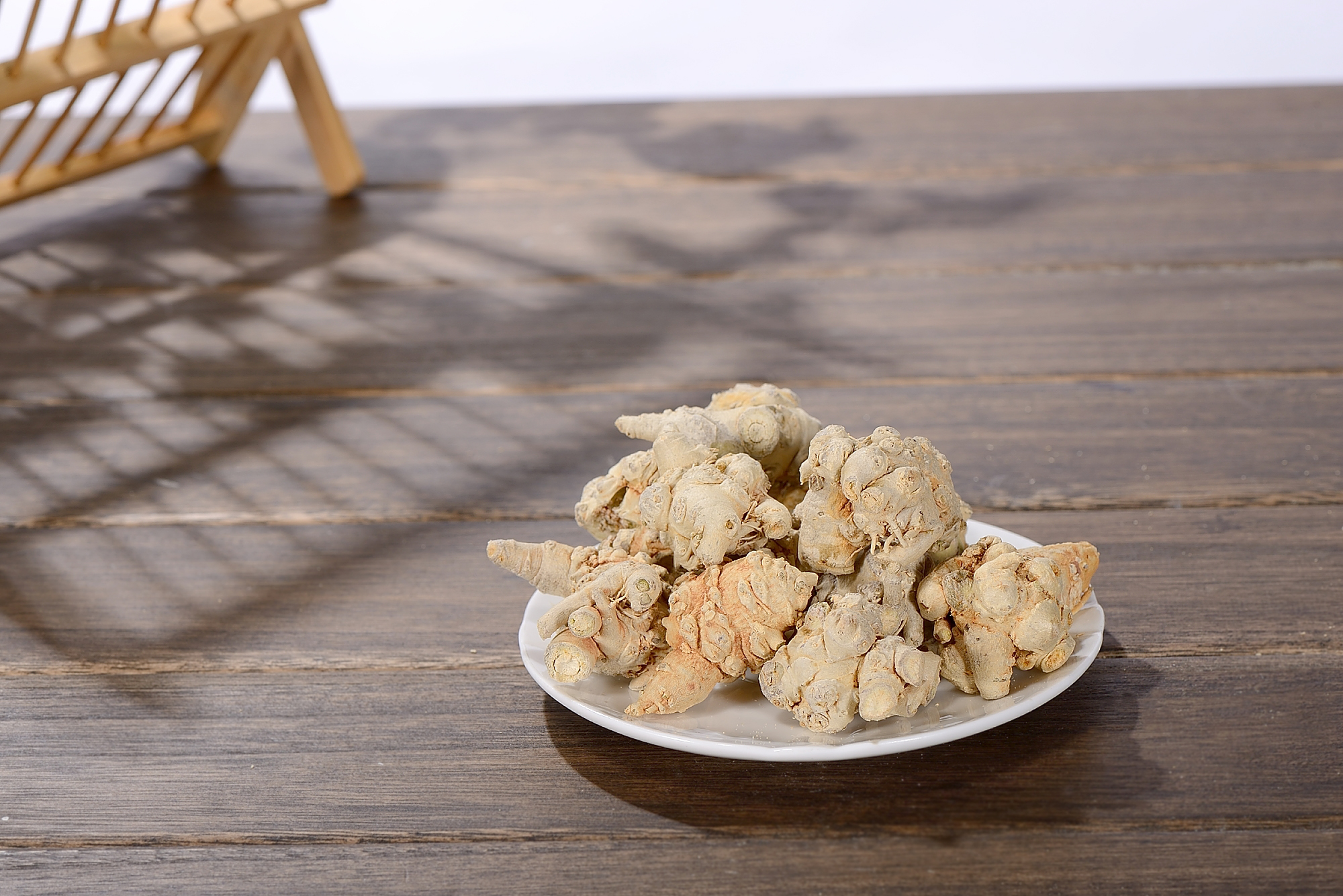 这么热的天气能吃三七粉吗,三伏天能吃三七粉吗能软化血管吗